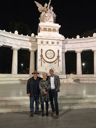 Deliana Garcia with Alberto Colorado long time colleague and-champion-of-the-right-against-TB-and-Enrique-Delgado XDR TB survivor and TB activist from Panama at the monument to Benito Ju