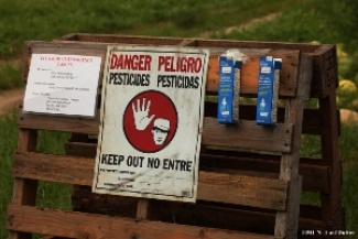 PHOTO-Danger Pesticides