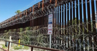 A photo of the US Mexico border