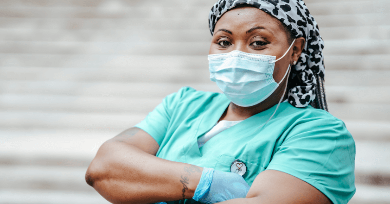 Como manejar el estrés en tiempos difíciles: Un programa de desarrollo profesional y de apoyo para los trabajadores de la salud